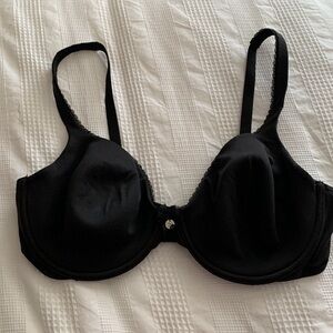 Victoria’s Secret 38C Black Perfect Coverage Bra